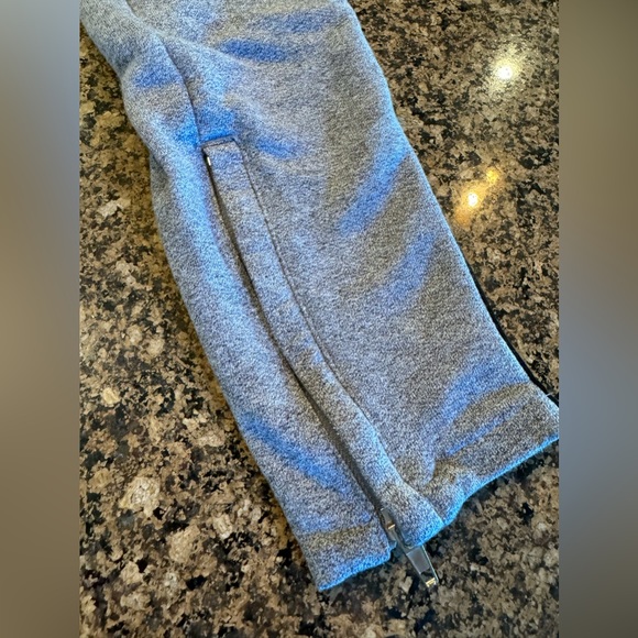 PacSun Grey Ankle Zip Sweatpants with Stripes - Picture 3 of 6